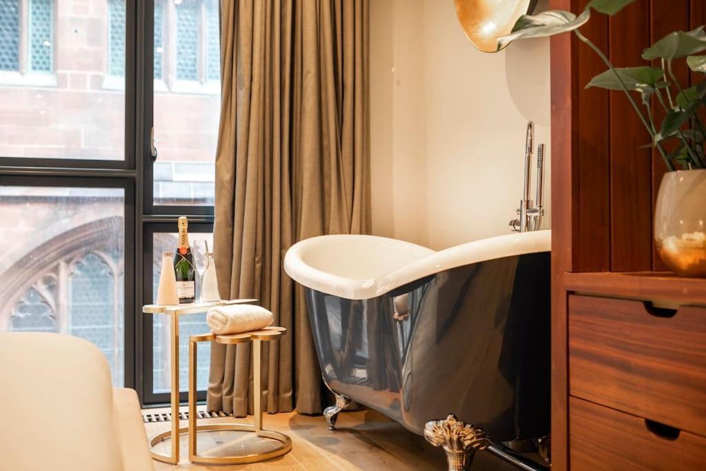 Hammock Heights! Hot Tub,Private Garage,Citycentre Manchester Exterior foto